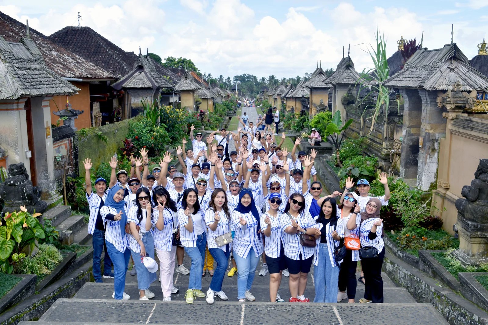 Pemandangan pantai yang indah di Indonesia