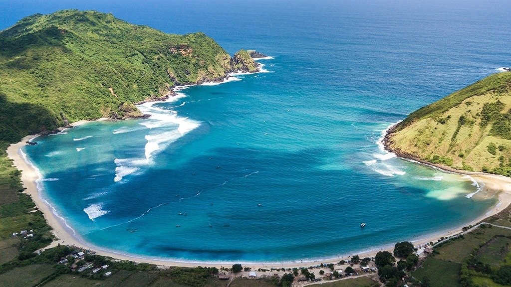 Pemandangan Pantai Lombok